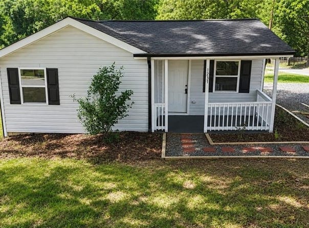 1237 Irving Avenue, Eden, NC 27288
