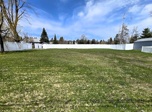 431 Sunset Boulevard, Alpena, MI 49707