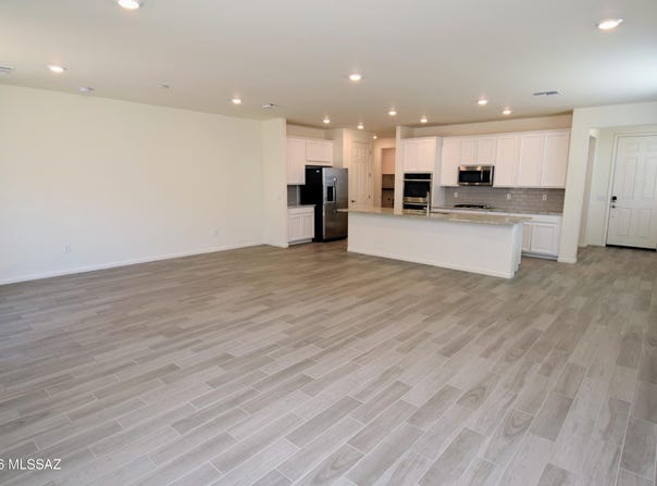 12115 N Candywine Drive, Marana, AZ 85653