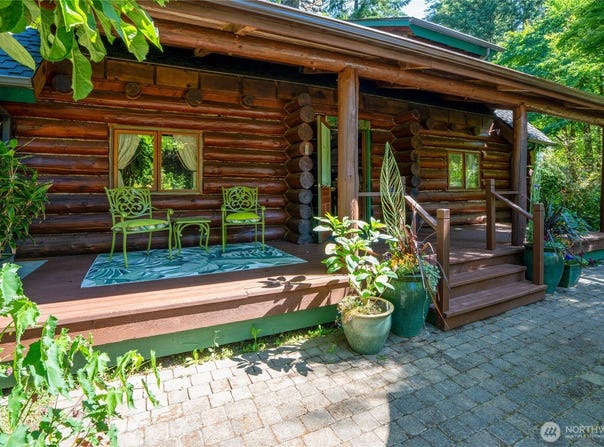 825 SW Winter Spring Lane, Port Orchard, WA 98367