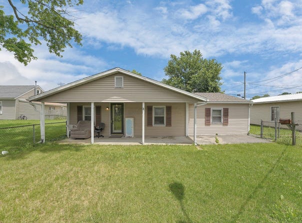 412 E Mill Street, Circleville, OH 43113