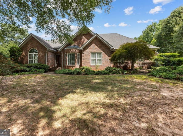 100 Moonview Place, Fayetteville, GA 30215