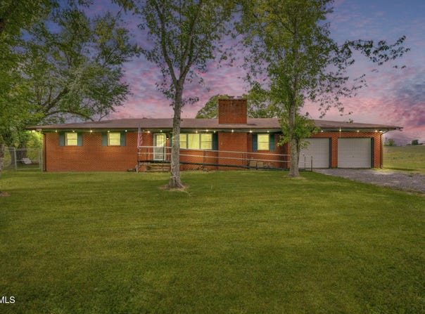 2610 Grassy Creek Road, Greeneville, TN 37743