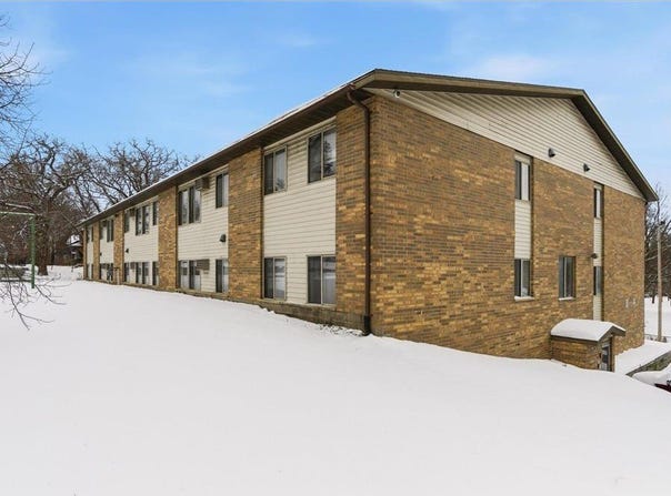1120 9th Avenue S, Saint Cloud, MN 56301