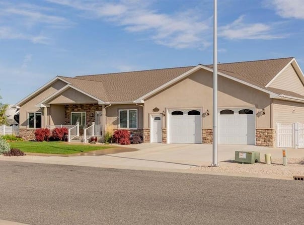 3331 Owens Ave, Cody, WY 82414