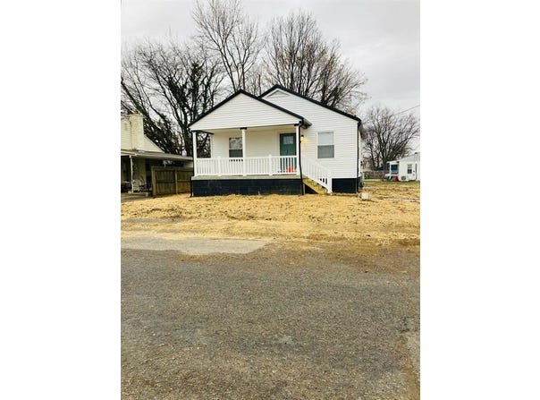 1701 Burdette Ct, Owensboro, KY 42301