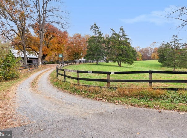 11208 W MONTPELIER ROAD, GREAT FALLS, VA 22066