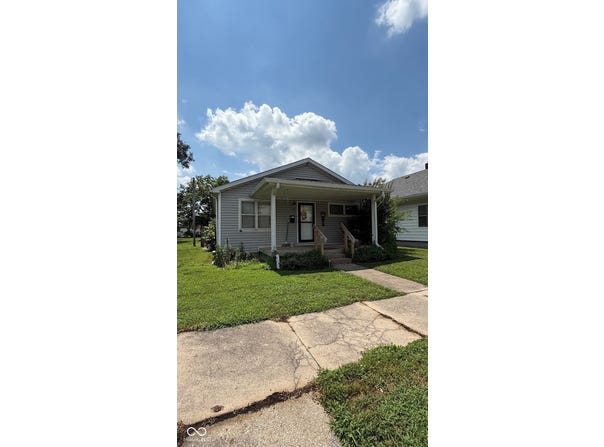 9 E Reel Avenue, Vincennes, IN 47591