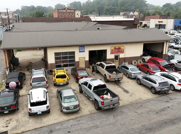 113 N 18th St, Middlesboro, KY 40965