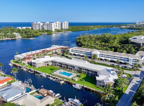 701 NE Harbour Terrace, Boca Raton, FL 33431