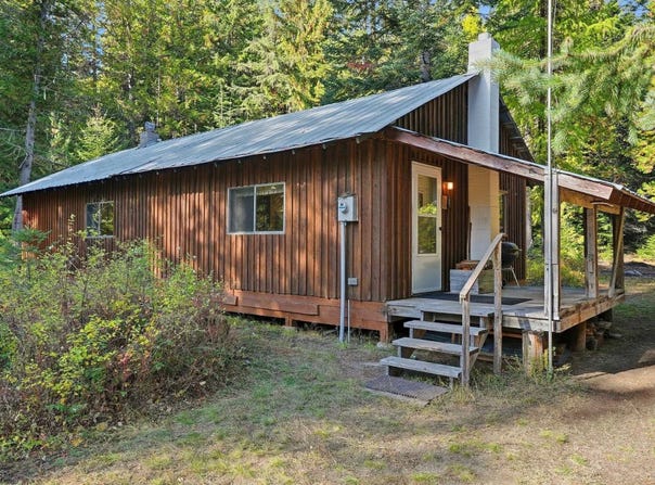 281 Four Dog Ln, Cusick, WA 99119