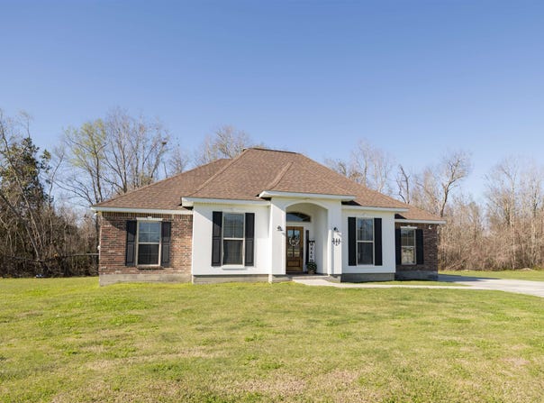 244 Turner St, Schriever, LA 70395