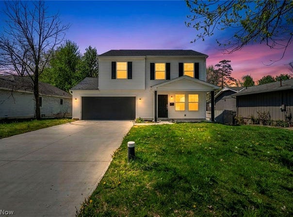 189 Alexander Drive, Elyria, OH 44035