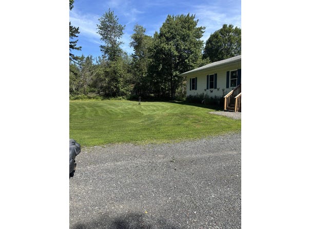 116 Snowflake Drive, Blakeslee, PA 18610