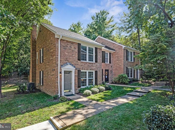 2560-A ARLINGTON MILL DR #1, ARLINGTON, VA 22206