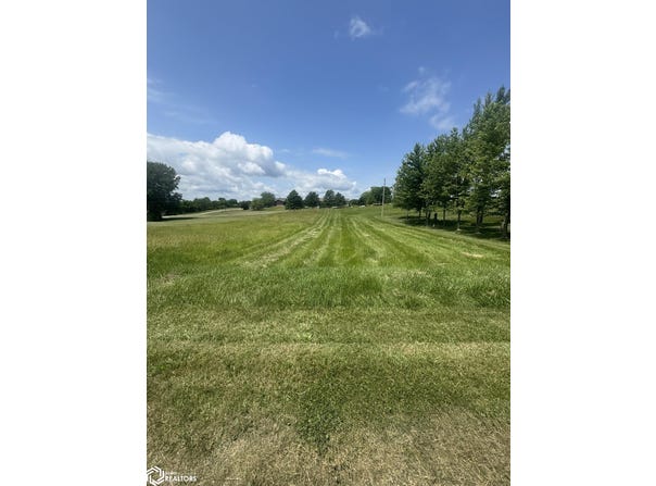 Lot 17 Blk 3 Apache Drive, Moravia, IA 52571