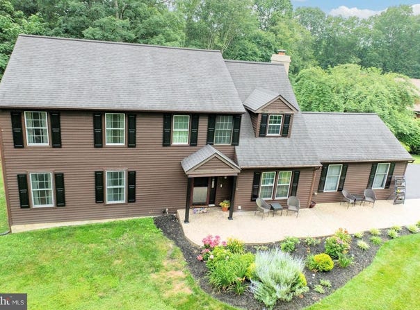1542 CANYON DR, DOWNINGTOWN, PA 19335