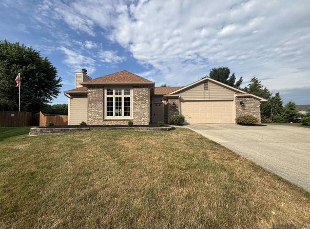 10409 Sun Hollow Place, Fort Wayne, IN 46818-8869