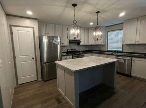 14750 W. Bursnville Parkway, Burnsville, MN 55306
