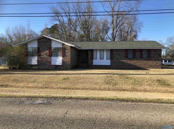 2126 Cedar Bend Road, Southside, AL 35907