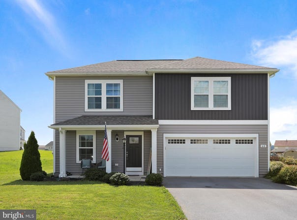64 EURASIAN DRIVE, BUNKER HILL, WV 25413