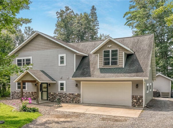 8895 W North Lake Road, Greenwood, WI 54437