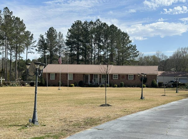 3735 Bamberg Road, Orangeburg, SC 29115
