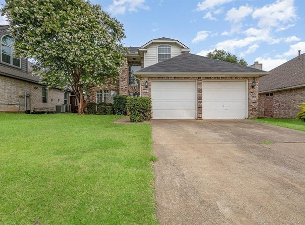 2224 Ellis Drive, Flower Mound, TX 75028