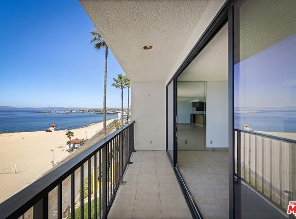 721 Esplanade, Redondo Beach, CA 90277
