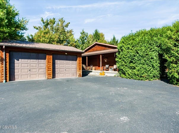 2844/2836 SPRUCE RUN Road, Lewisburg, PA 17837