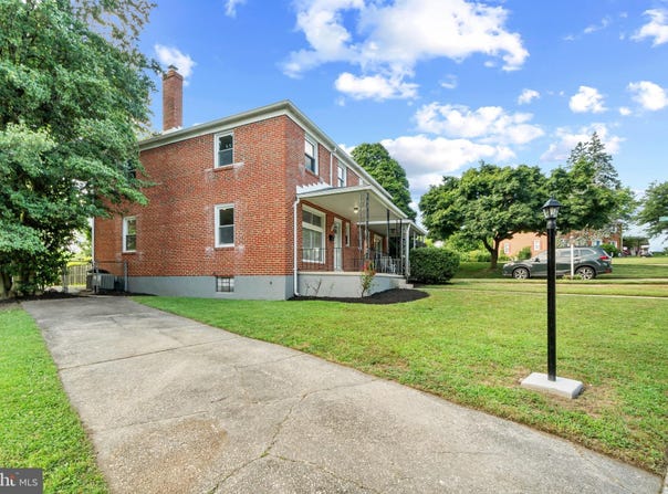 6820 QUEENS FERRY ROAD, BALTIMORE, MD 21239
