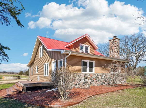 N4691 County Road HH, Mauston, WI 53948