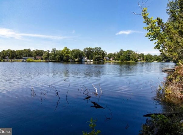 3781 LAKE AVENUE, WILLIAMSTOWN, NJ 08094