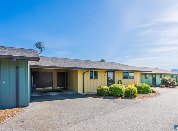 1301 S Third Ave Unit 20B, Sequim, WA 98382