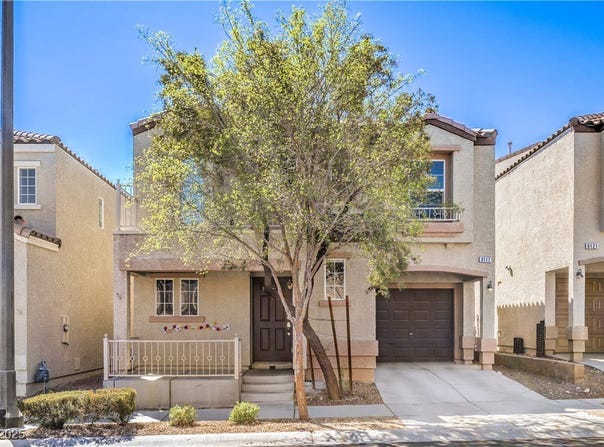 9117 Careful Canvas Avenue, Las Vegas, NV 89149