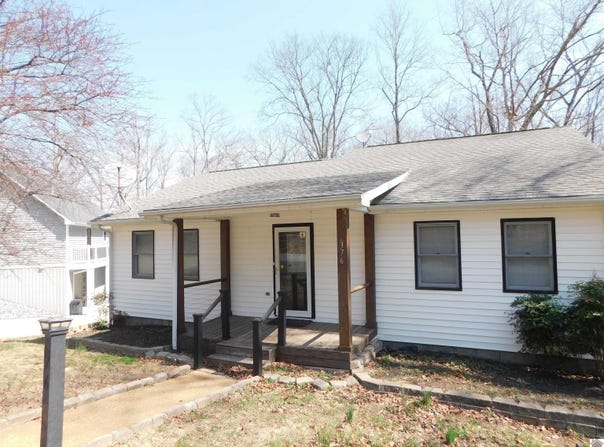 376 Peachtree Dr, Benton, KY 42025