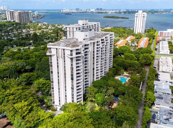 2000 Towerside Ter, Miami, FL 33138