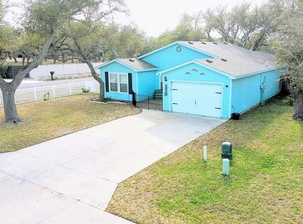 101 Treasure St., ROCKPORT, TX 78382