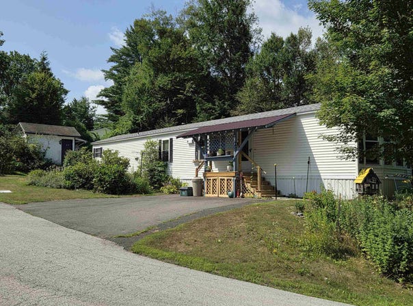 7 Stonewall Drive, Brattleboro, VT 05301