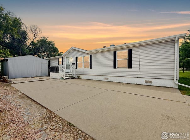 321 Platte St, Sterling, CO 80751