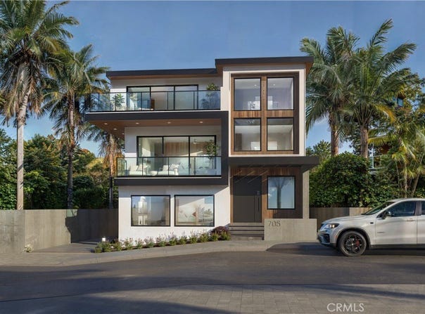 705 2nd Street, Hermosa Beach, CA 90254