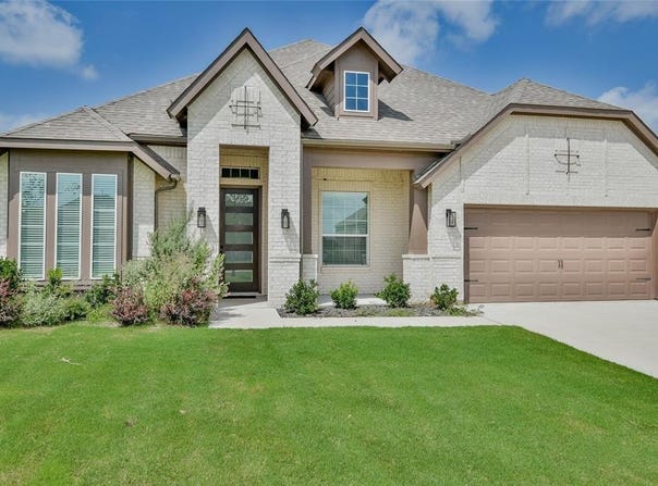 3149 Ferry Boat Lane, Granbury, TX 76049