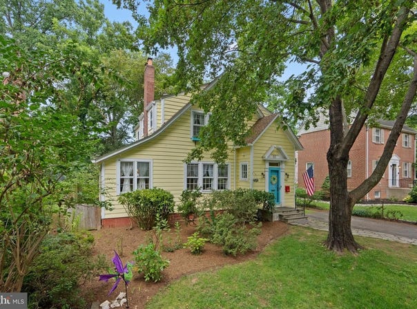 6604 44TH AVE, UNIVERSITY PARK, MD 20782