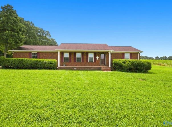 321 County Road 1839, Arab, AL 35016