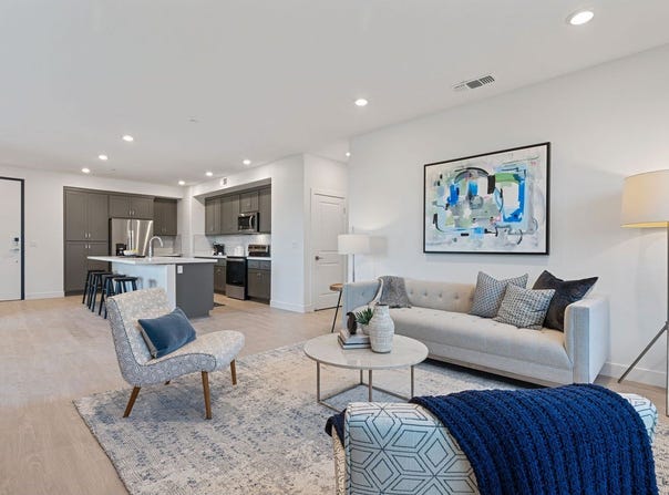 29212 Mission Boulevard, Hayward, CA 94544