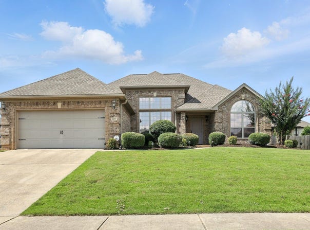 6137 Remington Drive, Bryant, AR 72022