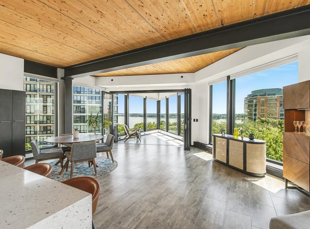 211 S Henry Street, Madison, WI 53703
