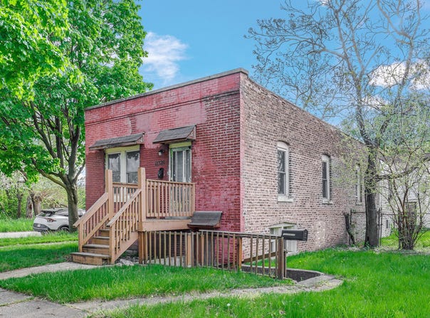 11328 S Morgan Street, Chicago, IL 60643
