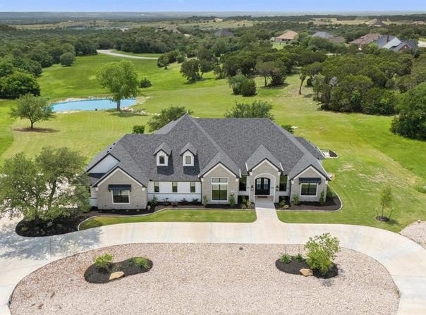 8408 Fullerton Drive, Cleburne, TX 76033