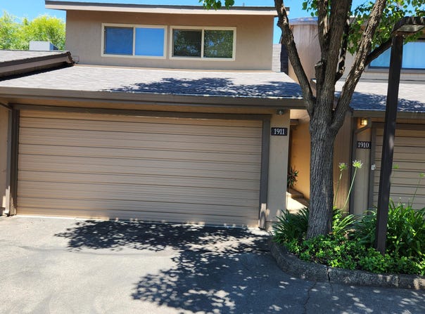 1911 Bechelli Lane, Redding, CA 96002